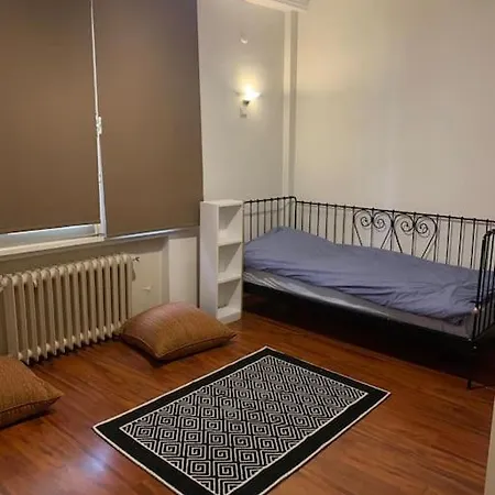 Very Central, Large, Comfortable شقة اسطنبول