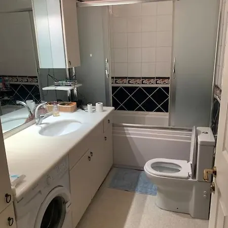 Апартаменты Very Central, Large, Comfortable